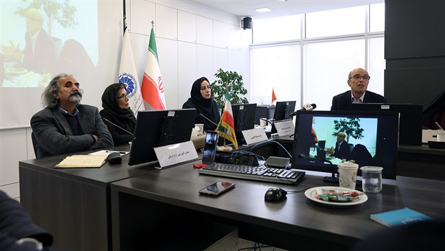 راه بازسازی اقتصادی ایران، بازسازی تجارت است