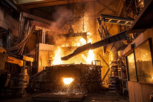 ضرر ایران از صادرات فولاد، ماهانه 1000 میلیارد تومان